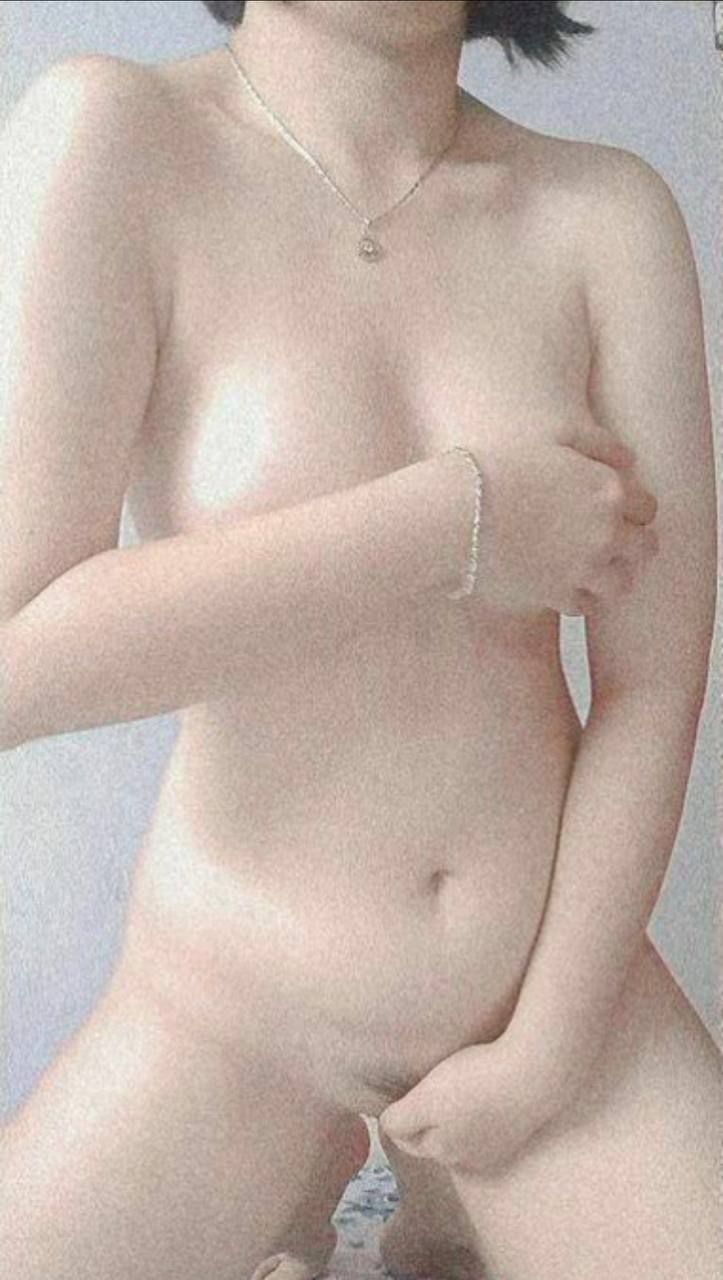 Anh bệnh nhân làm liều vì em nhân viên chăm sóc quá xinh nhưng bất ngờ em chống cự yếu ớt