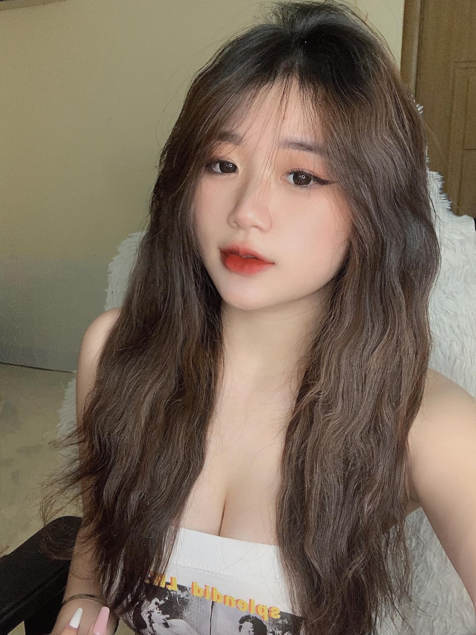 Cô con ghệ quá dâm bị anh trai phang dằn mặt